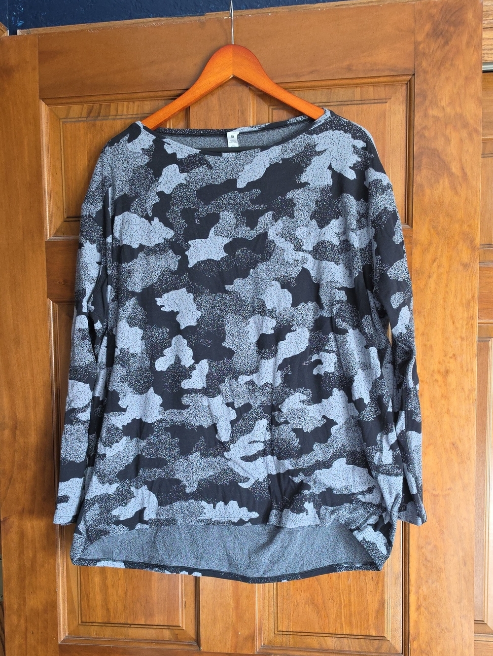 lululemon athletica Back In Action Long Sleeve Camo
